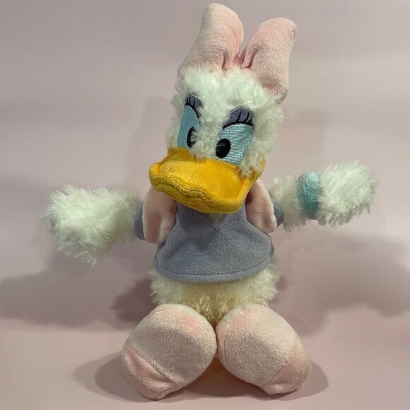 Disney World Parks Exclusive Daisy Duck Plush 12 " Fuzzy Stuffed Plushie EUC - Picture 1 of 5